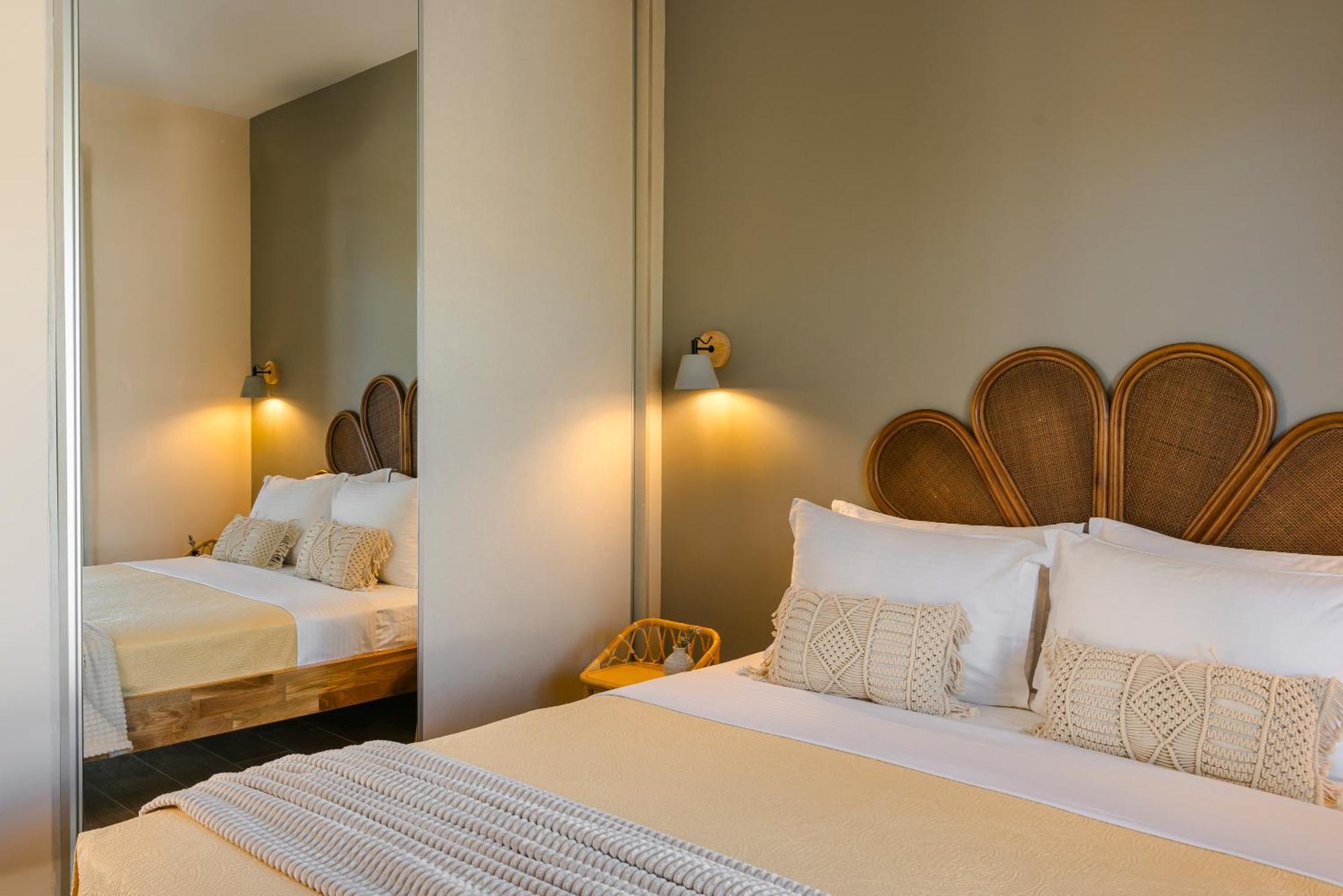 Azolaki Suites Екстериор снимка
